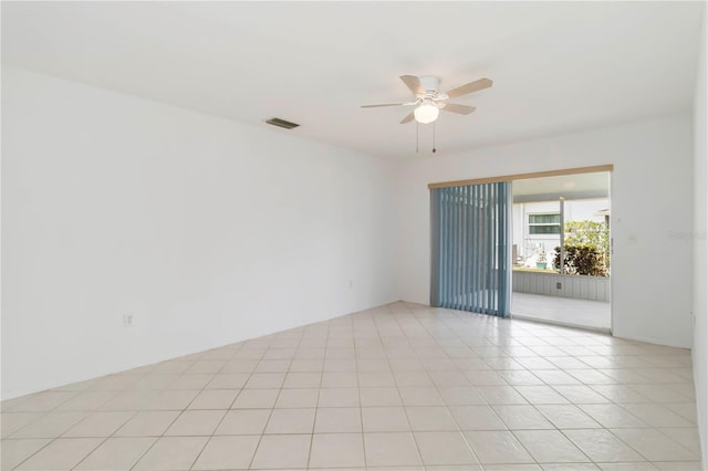 5062 White Oak Ct, Bradenton, FL 34207 - spare room featuring a ceiling fan