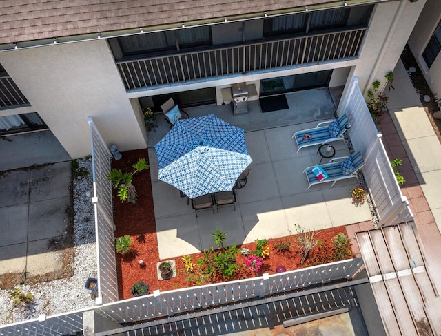 6110 Country Club Way Unit 102, Sarasota, FL 34243 - exterior space