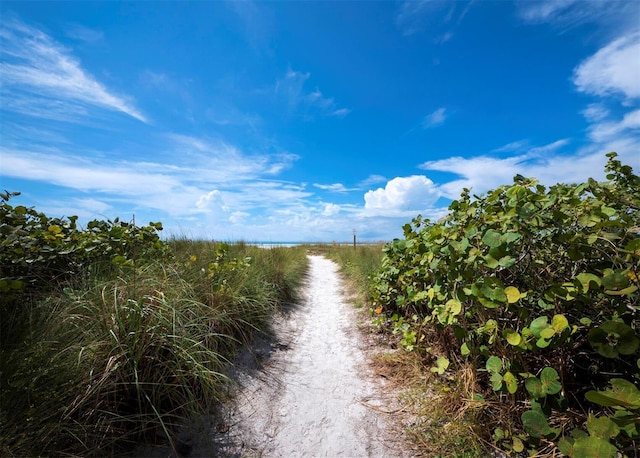 6110 Country Club Way Unit 102, Sarasota, FL 34243 - view of road