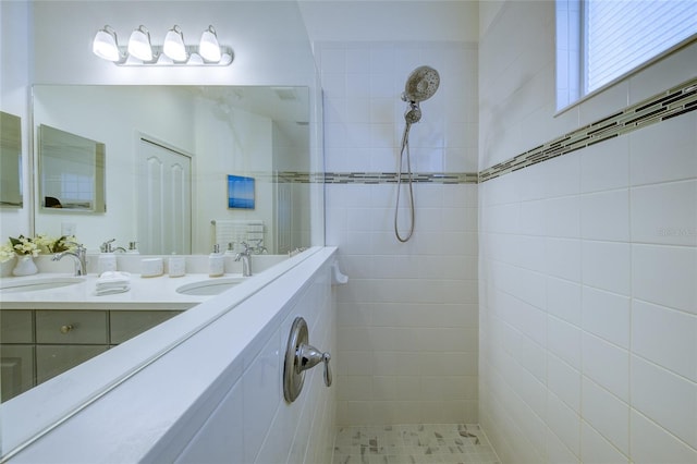 3631 Shimmering Oaks Dr, Parrish, FL 34219 - full bathroom with a walk in shower and double vanity
