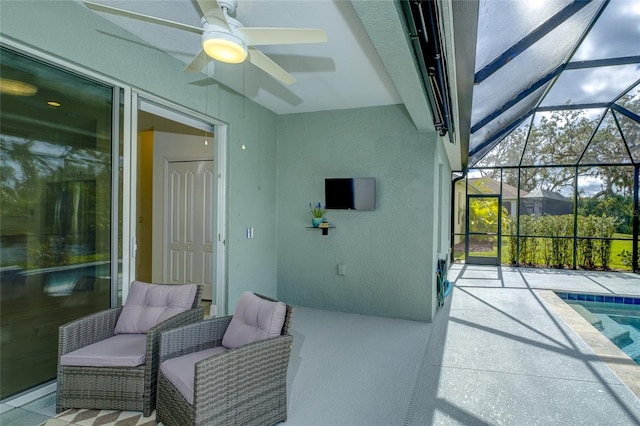 3631 Shimmering Oaks Dr, Parrish, FL 34219 - sunroom featuring a ceiling fan