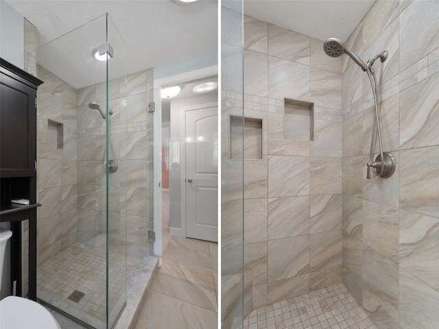 22063 Lake Lindsey Rd, Brooksville, FL 34601 - full bath with a shower stall