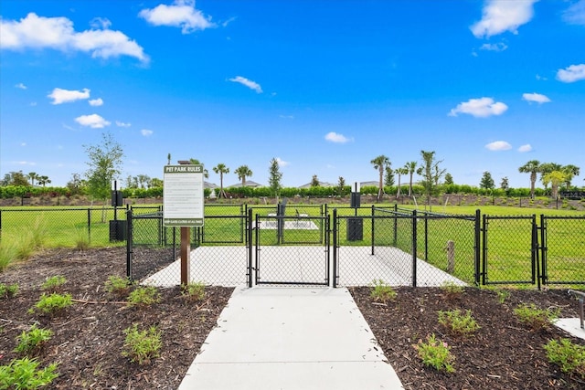 18317 Gulf Ranch Pl, Bradenton, FL 34211 - view of gate