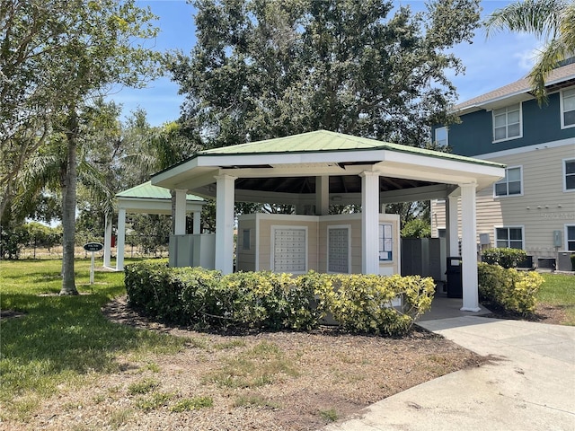 4802 51st St W Unit 1724, Bradenton, FL 34210 - surrounding community with mail area, a gazebo, and a yard