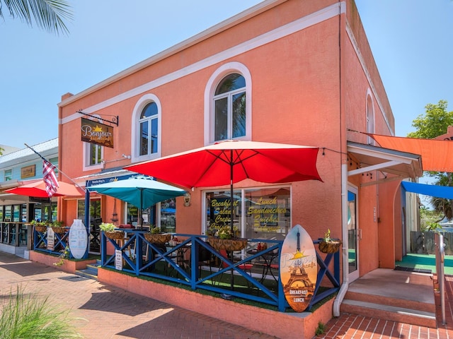 6300 Midnight Pass Rd Unit 5, Sarasota, FL 34242 - view of building exterior