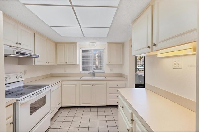 3521 Lake Bayshore Dr Unit J 101, Bradenton, FL 34205 - photo 9