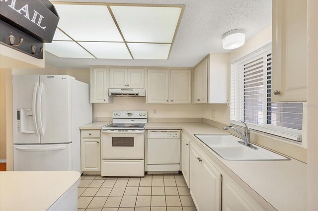 3521 Lake Bayshore Dr Unit J 101, Bradenton, FL 34205 - photo 11