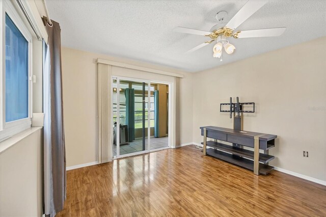 3521 Lake Bayshore Dr Unit J 101, Bradenton, FL 34205 - photo 16
