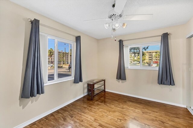 3521 Lake Bayshore Dr Unit J 101, Bradenton, FL 34205 - photo 20