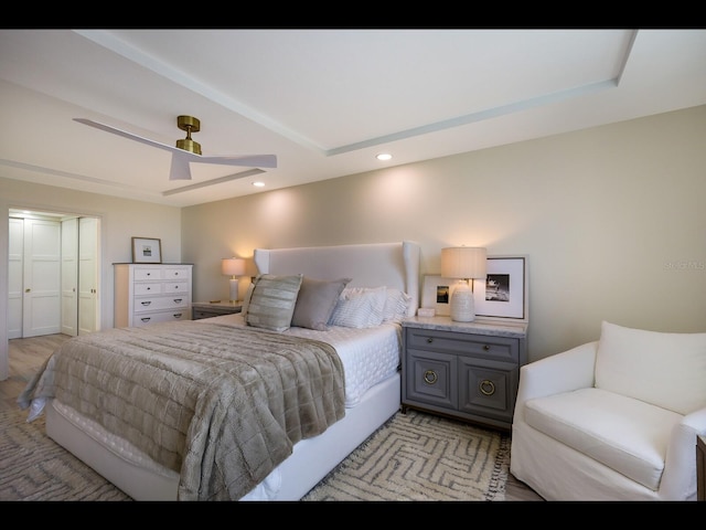 2045 Gulf Of Mexico Dr Unit M1-505, Longboat Key, FL 34228 - bedroom featuring a closet, a ceiling fan, and recessed lighting