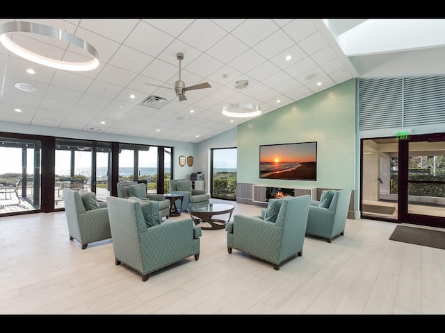 2045 Gulf Of Mexico Dr Unit M1-505, Longboat Key, FL 34228 - common area featuring a towering ceiling