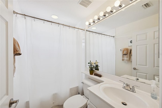 7532 Marsh Orchid Cir Unit 8-201, Bradenton, FL 34203 - full bathroom with vanity and toilet