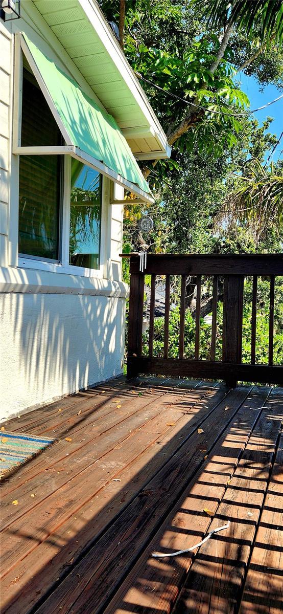 219 24th St W, Bradenton, FL 34205 - view of deck