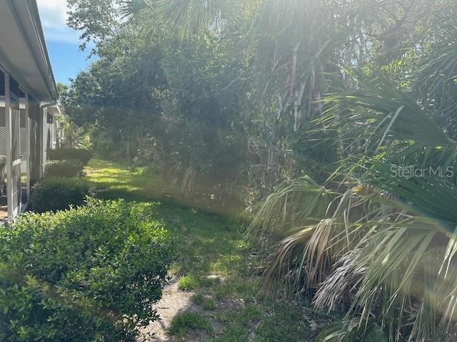 669 Spanish Dr N Unit 21, Longboat Key, FL 34228 - view of yard