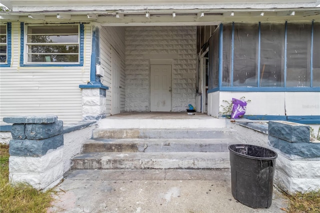 200 W Winifred St, Arcadia, FL 34266 - view of doorway to property