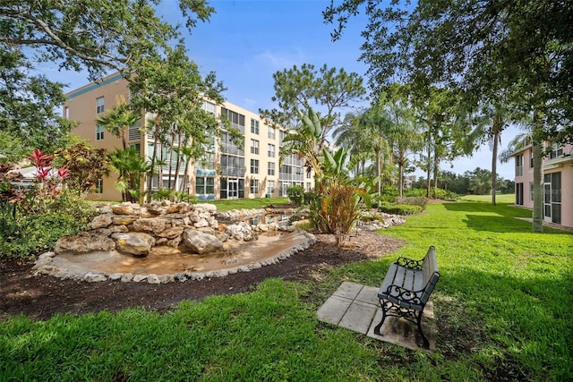 4530 Pinebrook Cir Unit 109, Bradenton, FL 34209 - view of grassy yard