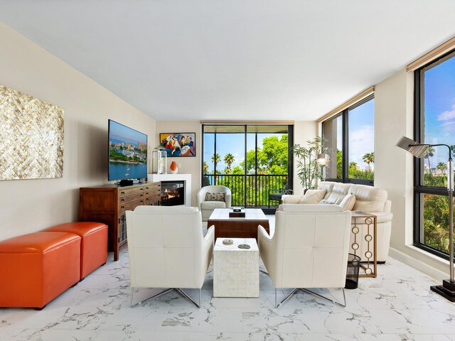 707 S Gulfstream Ave Unit 301, Sarasota, FL 34236 - photo 13