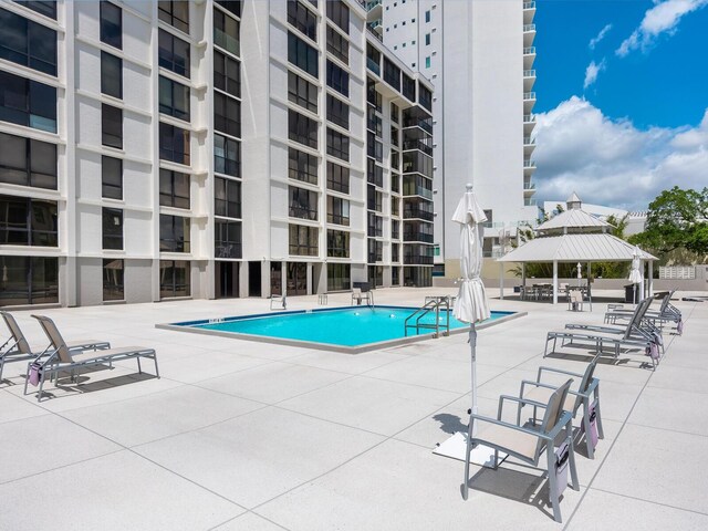 707 S Gulfstream Ave Unit 301, Sarasota, FL 34236 - photo 36