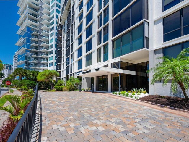 707 S Gulfstream Ave Unit 301, Sarasota, FL 34236 - photo 41