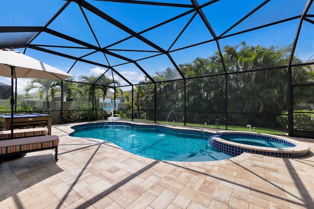 11411 Spring Gate Trl, Bradenton, FL 34211 - view of pool with a patio, a pool with connected hot tub, and a lanai