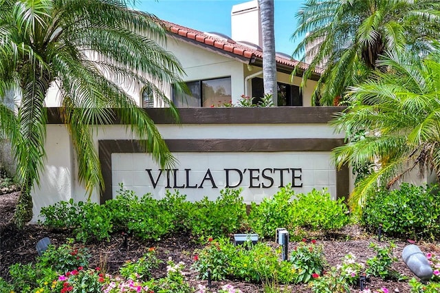 7331 Villa D Este Dr, Sarasota, FL 34238 - view of community sign