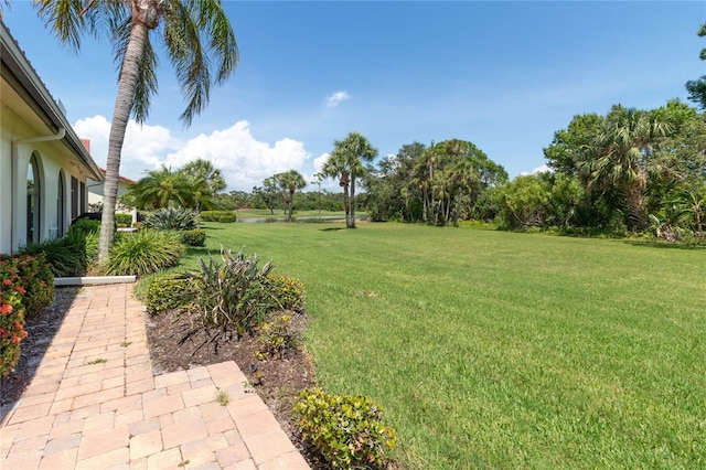 7331 Villa D Este Dr, Sarasota, FL 34238 - view of grassy yard with a water view