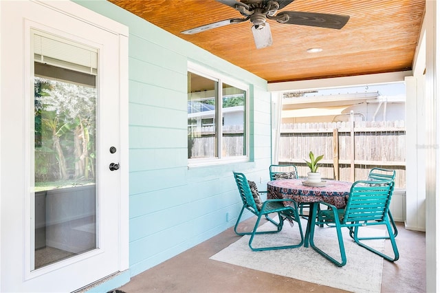 302 Pavonia Rd, Nokomis, FL 34275 - sunroom / solarium with plenty of natural light