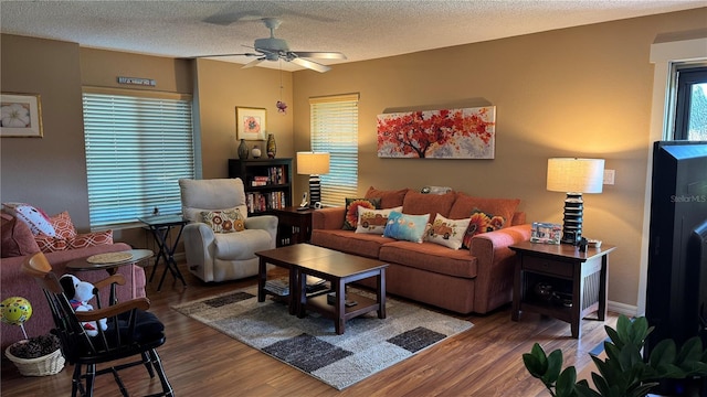 2841 74th St W Unit 2841, Bradenton, FL 34209 - living area with ceiling fan, wood finished floors, and a textured ceiling