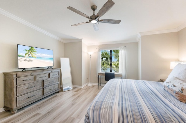 5624 Palmer Cir Unit 206, Bradenton, FL 34211 - bedroom with light wood finished floors, crown molding, and ceiling fan