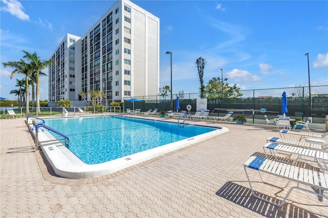 9393 Midnight Pass Rd Unit 603, Sarasota, FL 34242 - view of community pool