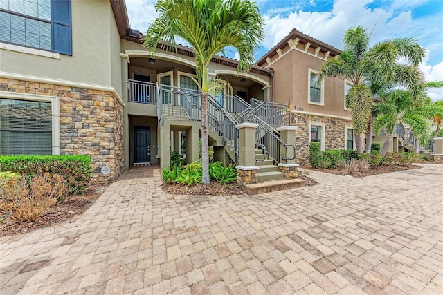 13711 Messina Loop Unit 102, Lakewood Ranch, FL 34211 - view of property featuring stairway