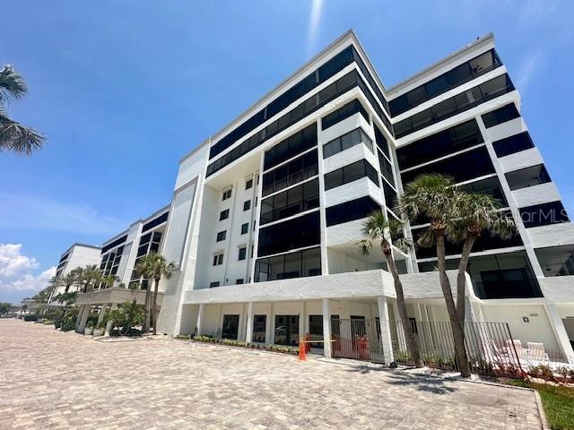1100 Benjamin Franklin Dr Unit 802, Sarasota, FL 34236 - view of apartment building / complex