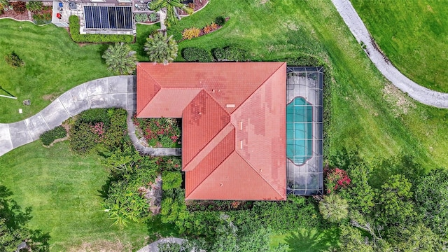 3388 Highlands Bridge Rd, Sarasota, FL 34235 - view of subject property featuring a pool