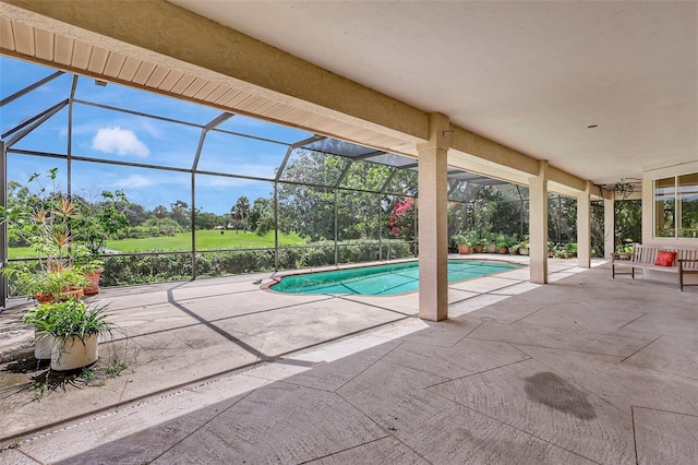 3388 Highlands Bridge Rd, Sarasota, FL 34235 - swimming pool featuring a patio area and a lanai