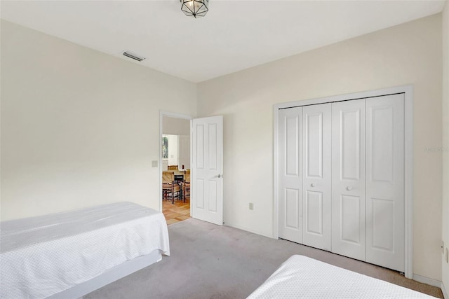 3388 Highlands Bridge Rd, Sarasota, FL 34235 - carpeted bedroom featuring a closet
