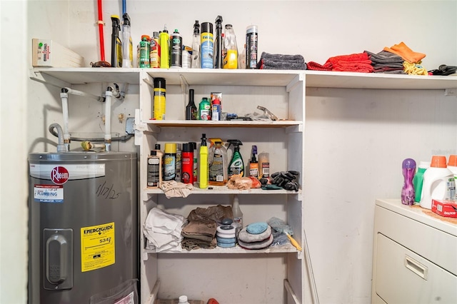3921 Marlborough Pl, Sarasota, FL 34241 - pantry with electric water heater