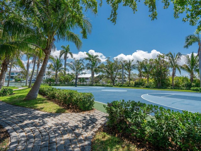 1423 Hillview Dr, Sarasota, FL 34239 - photo 70