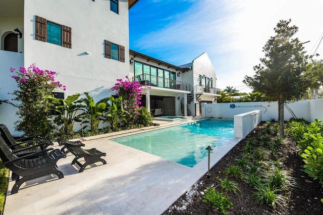 340 Jackson Dr, Sarasota, FL 34236 - view of pool featuring stairs, a jacuzzi, and a patio area