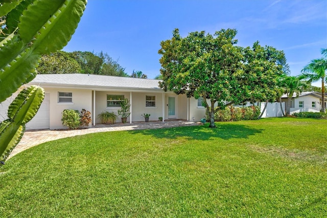 1324 Augusta Ln S, Saint Petersburg, FL 33707 - view of front facade with stucco siding