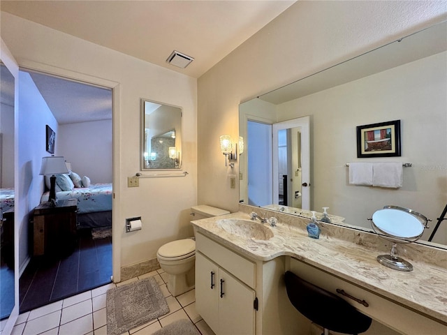 5400 34th St W Unit H12, Bradenton, FL 34210 - ensuite bathroom with tile patterned floors and vanity