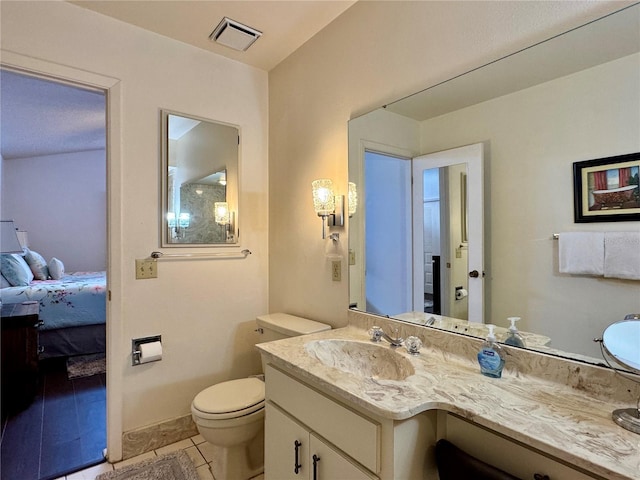5400 34th St W Unit H12, Bradenton, FL 34210 - ensuite bathroom with vanity and tile patterned floors