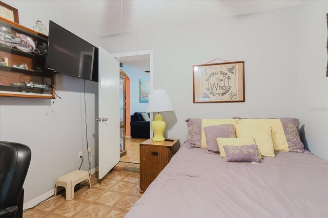 4015 Asbury Pl, Sarasota, FL 34233 - photo 22