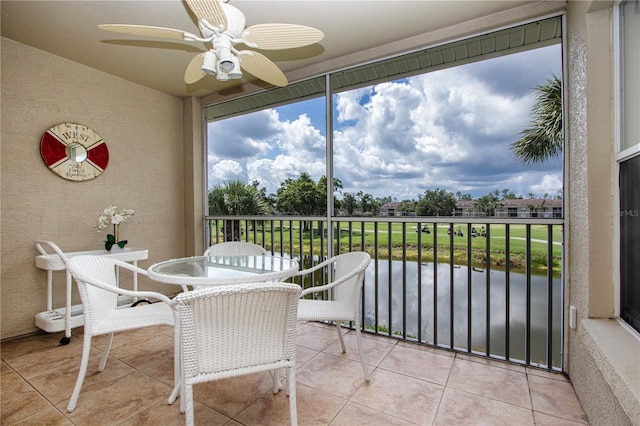 5330 Hyland Hills Ave Unit 2324, Sarasota, FL 34241 - sunroom / solarium with a ceiling fan and lofted ceiling