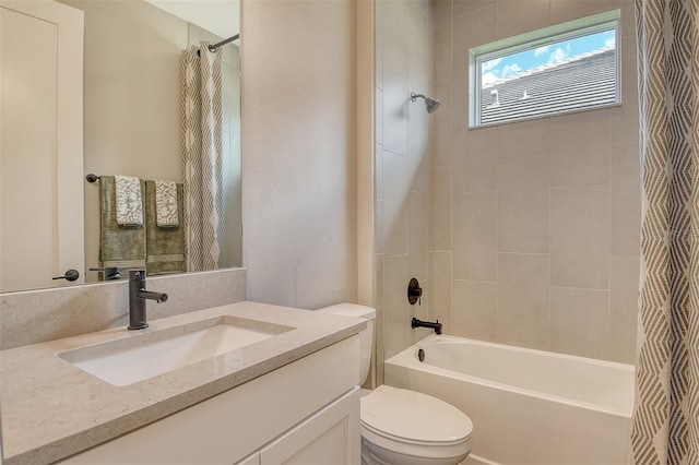 1919 Woodleaf Hammock Ct, Bradenton, FL 34211 - full bath with shower / bathtub combination with curtain, toilet, and vanity