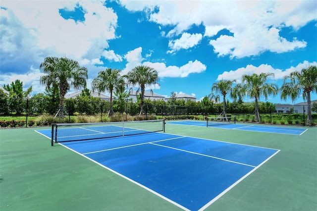 1919 Woodleaf Hammock Ct, Bradenton, FL 34211 - view of tennis court with community basketball court
