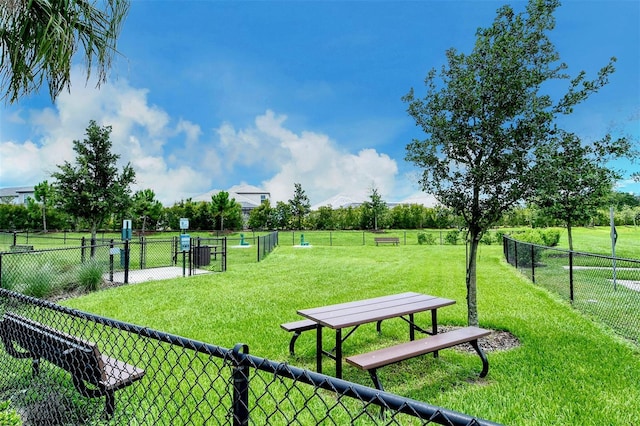 1919 Woodleaf Hammock Ct, Bradenton, FL 34211 - view of home's community featuring a dog friendly area