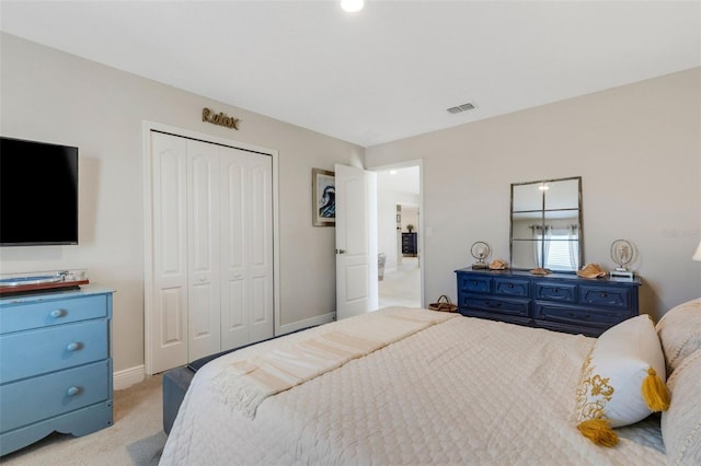 2332 Mizner Bay Ave, Bradenton, FL 34208 - bedroom with a closet and light carpet