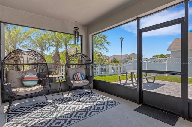 2332 Mizner Bay Ave, Bradenton, FL 34208 - view of sunroom / solarium
