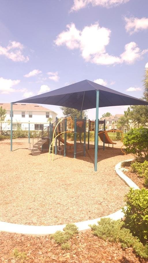 2332 Mizner Bay Ave, Bradenton, FL 34208 - view of community jungle gym