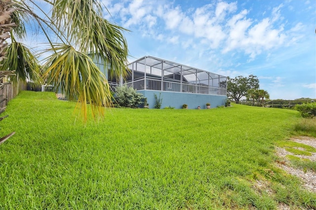 4844 14th Ave E, Bradenton, FL 34208 - view of yard featuring glass enclosure